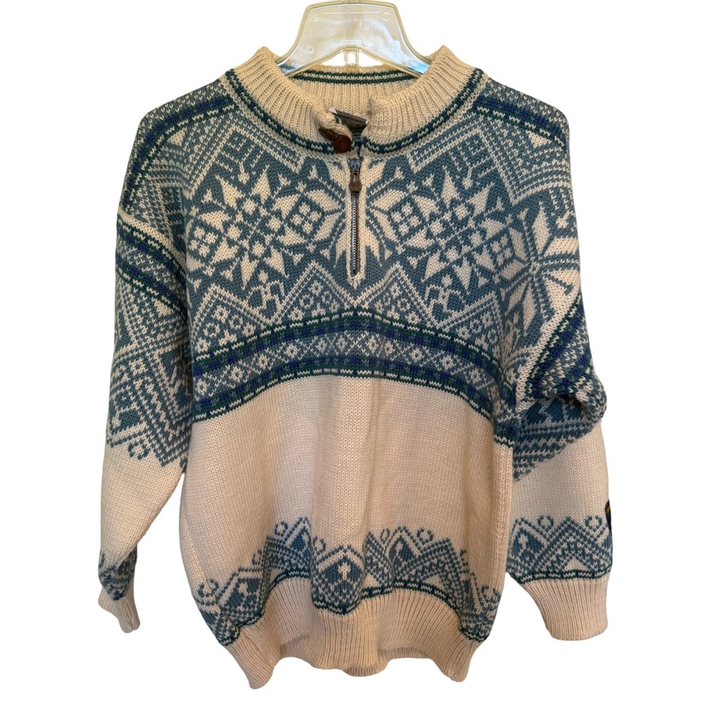 Dale of Norway Navy and Cream Women's Sweater